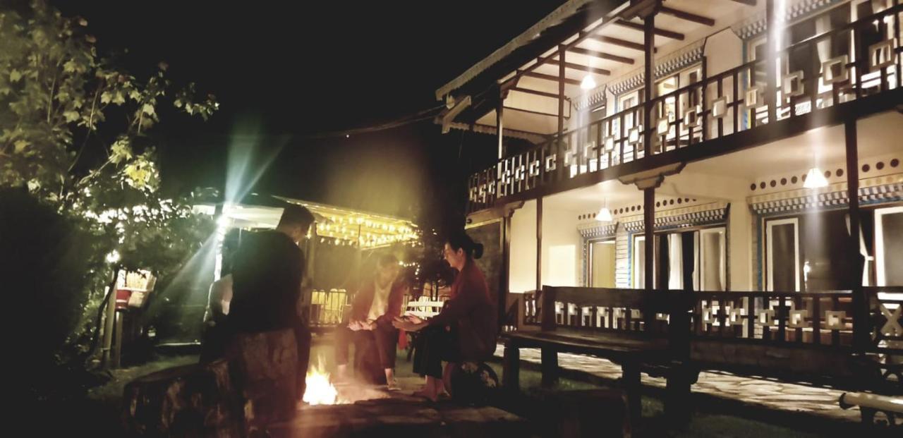 The Nettle And Fern Farmstay Pelling Exterior foto
